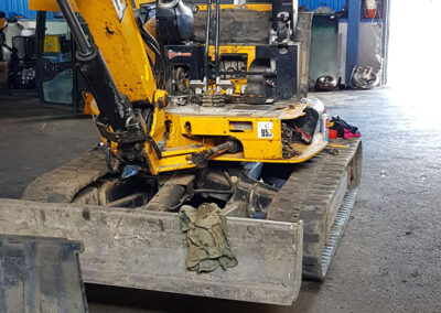 Servis JCB 8035